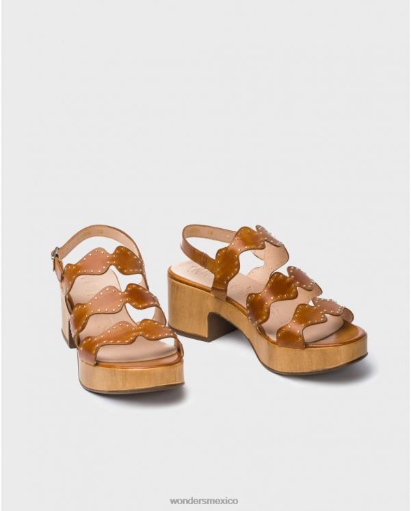 Wonders sandalia conac con detalle metalizado en tira calzado mujer 022RR426